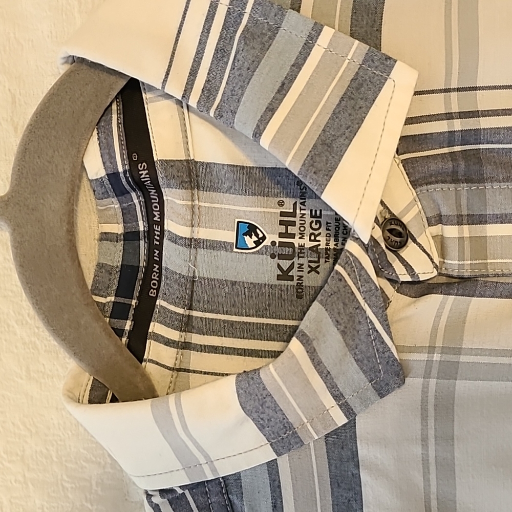 Kuhl Button Down - image 3